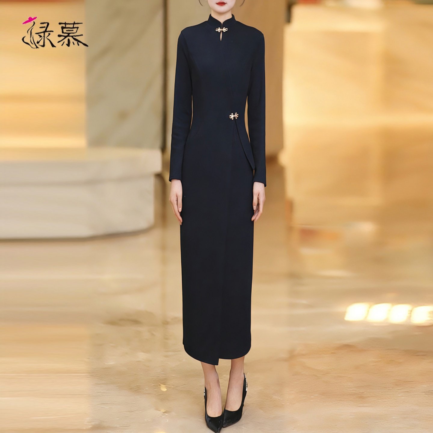 藏蓝色长款裙子冬装高级感2025新款今年流行爆款气质显瘦连衣裙