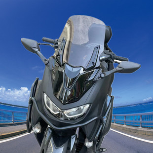 适用于20-24雅马哈NMAX155改装前挡风透明风挡亮黑面罩后视镜前移