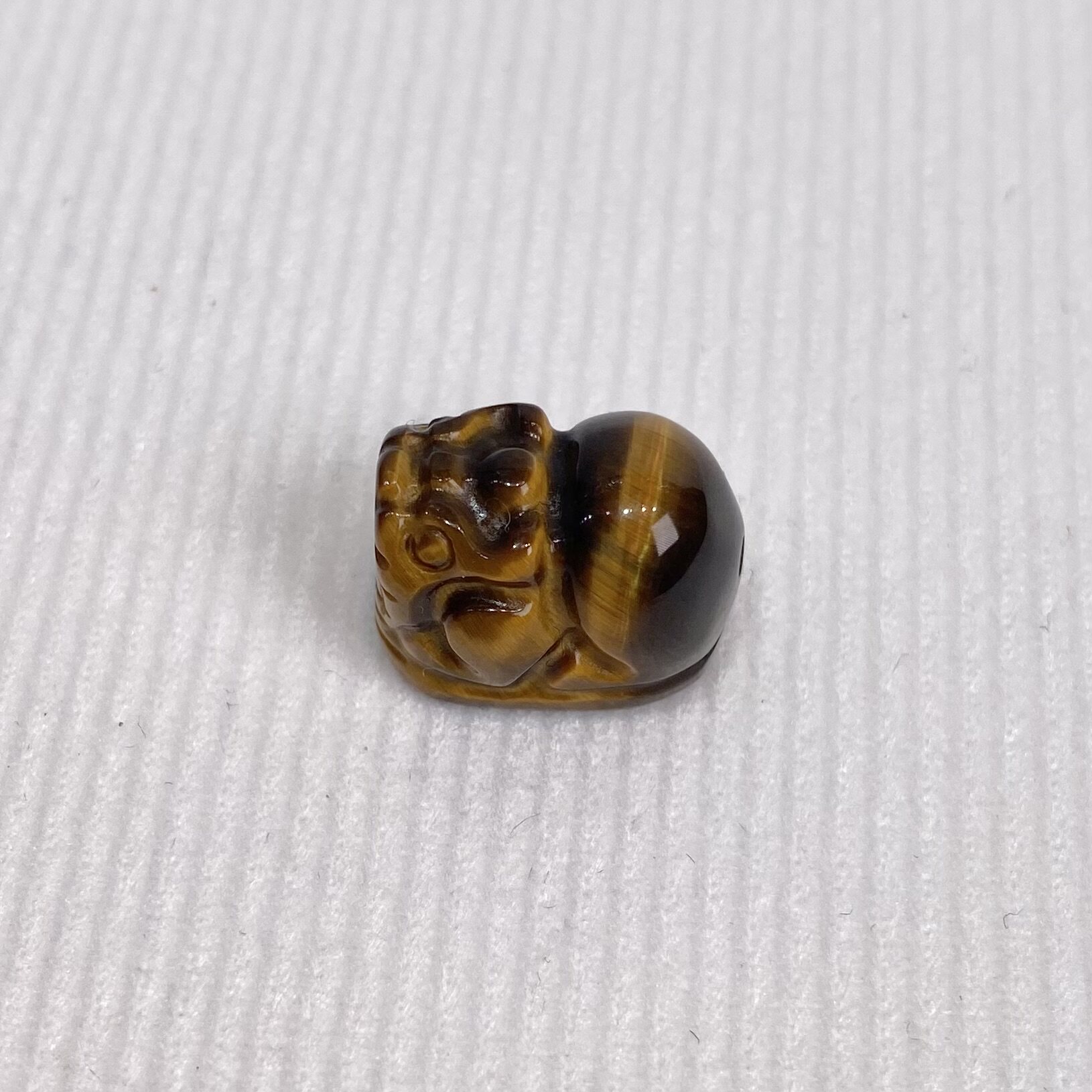 天然黄虎眼石直孔小貔貅配件DIY文玩手串手链配珠配饰材料