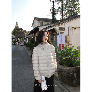 巴卜Studio 浅卡其色连帽排骨羽绒服女秋冬新款百搭宽松保暖外套