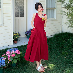 法式度假风无袖连衣裙女2025年夏季新款设计感独特超好看背心长裙图片