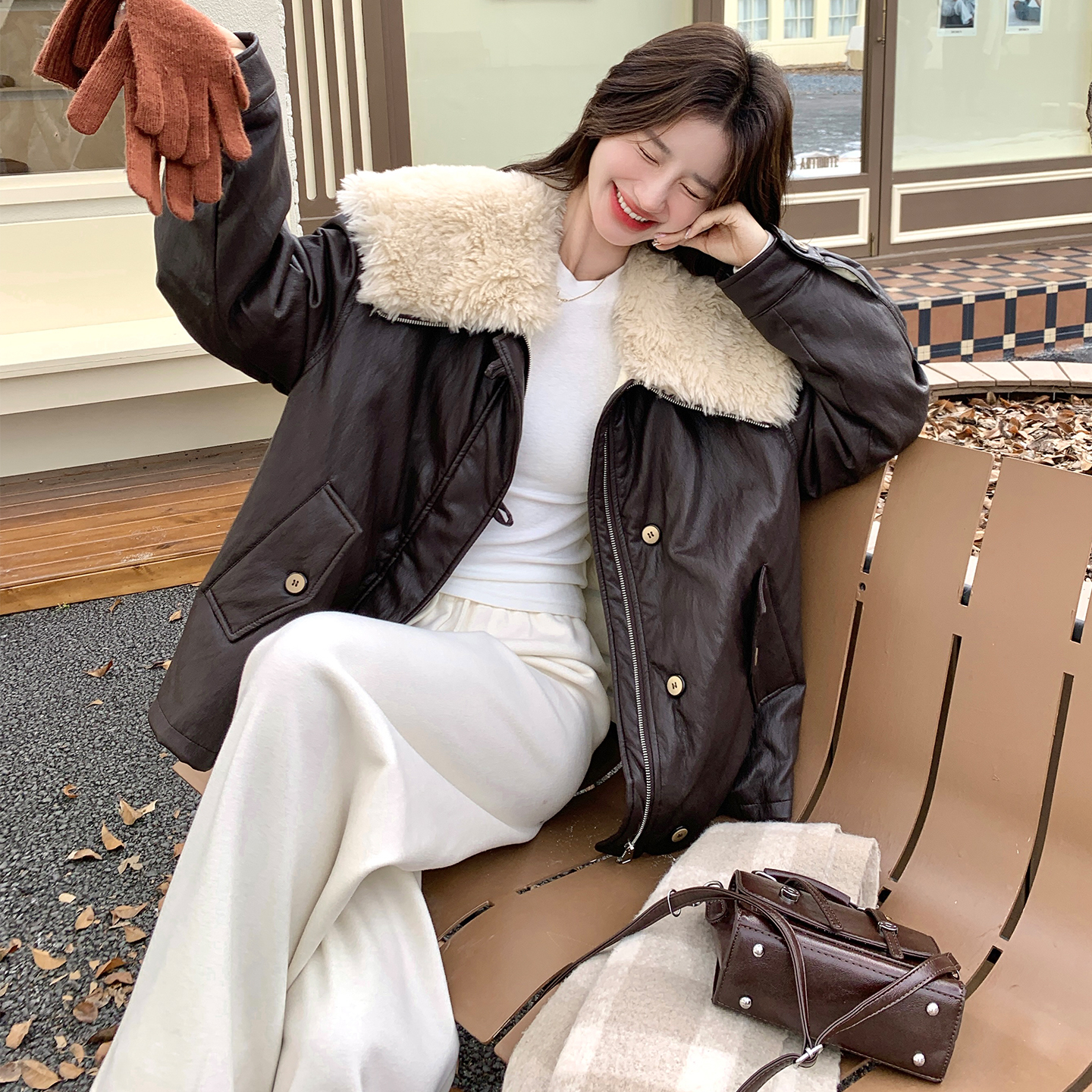 新款现货！90绒羊羔毛翻领皮外套浙宝180A/货号M053/P355/K518，女装羽绒服，浙宝180A