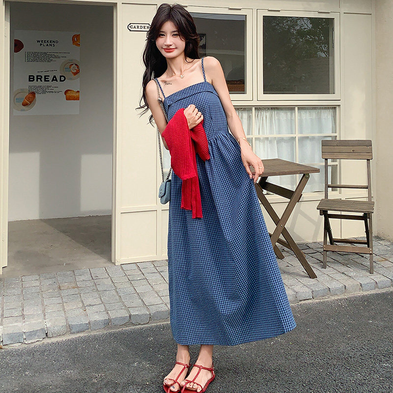 格子吊带连衣裙外搭开衫两件套女2025夏季新款显瘦遮肚裙子套装,女装连衣裙,浙宝180A