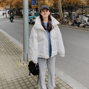 白色短款连帽羽绒服女2024冬季新款小个子学院风90白鸭绒加厚外套