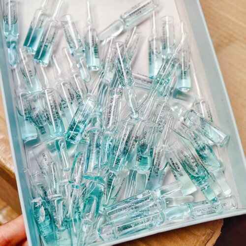 买一送一！好用到上天鸭 院线玻尿酸焕颜精华液 急救补水提亮嫩肤