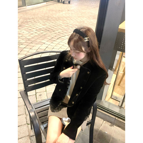 桃可了《曼彻斯特舞会》 夹棉外套麂皮毛呢半裙