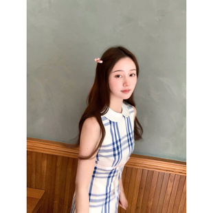 桃可了 《午后小宇》英伦蓝白娃娃领减龄格纹连衣裙收腰显瘦a字裙