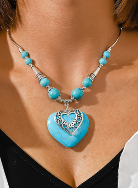 绿松石爱心吊坠镂空心形项链