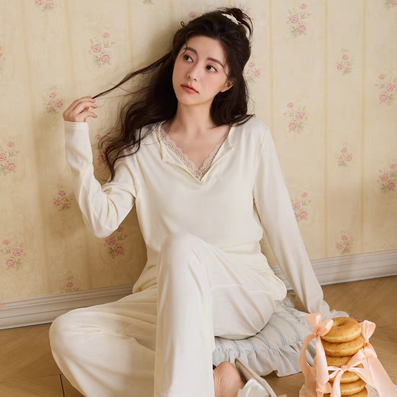 黛梦思新款带胸垫睡衣女春秋季长袖简约家居服甜美少女套装可外穿