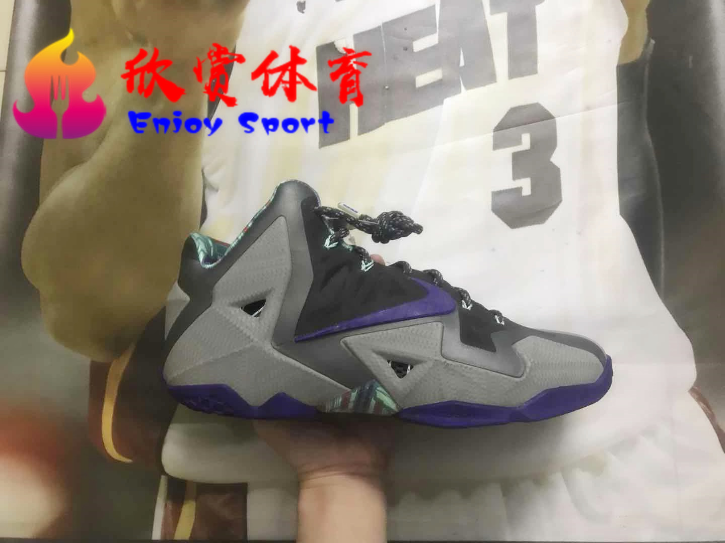 耐克 LEBRON11 詹姆斯11 LBJ11  兵马俑 篮球鞋男子 626374-005