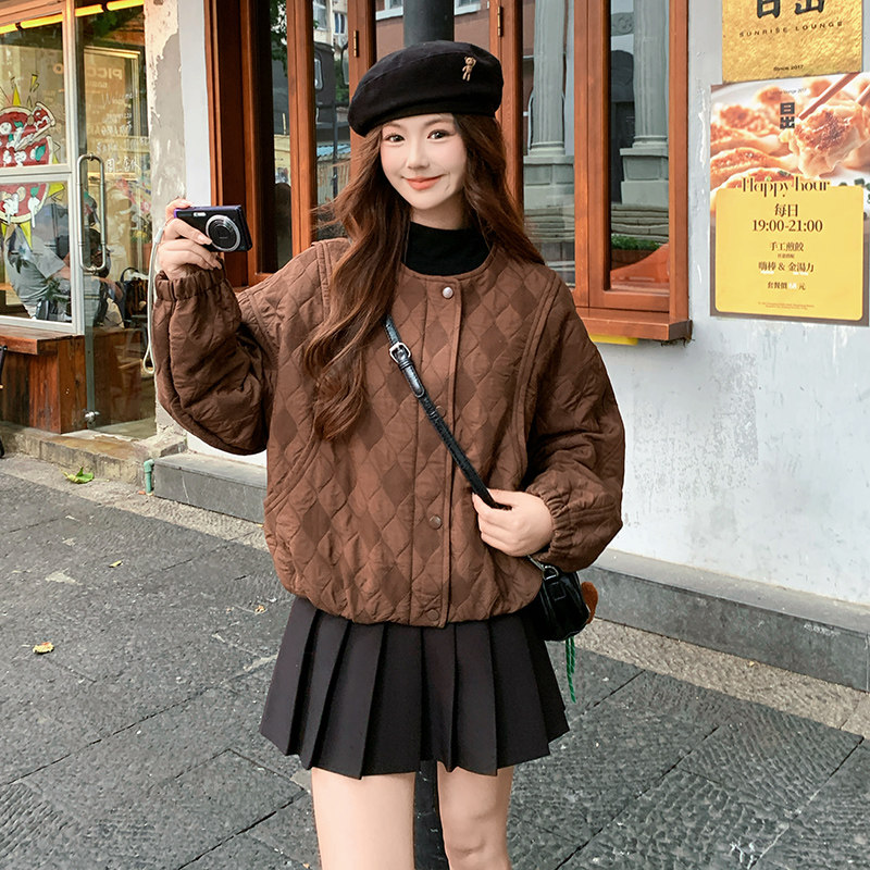 减龄优雅菱格咖色棉衣外套女冬季2025新款小个子棉服今年流行爆款,女装棉衣/棉服,2D118