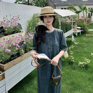 法式复古巨好看温柔风连衣裙女2025夏季新款宽松显瘦百搭牛仔长裙图片