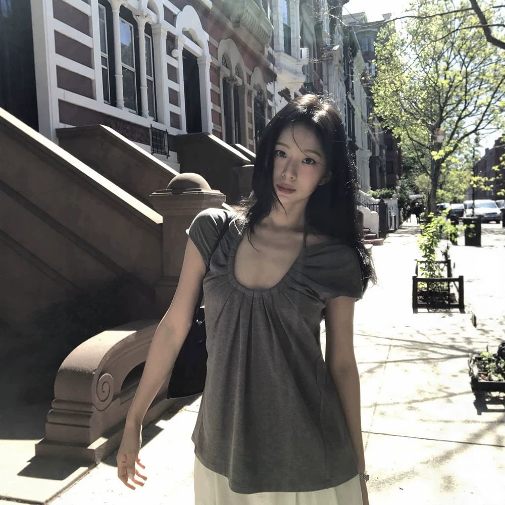 韩系farv*n大U领挂脖系带抽绳短袖T恤女夏季宽松褶皱正肩纯欲上衣