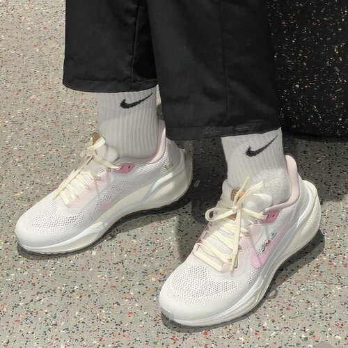 Nike Pegasus 41 AIR ZOOM 低帮 休闲跑步鞋 女款 白色IB8882-161