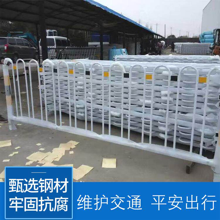 厂家京式护栏道路市政锌钢护栏公路隔离栅交通设施防护栏