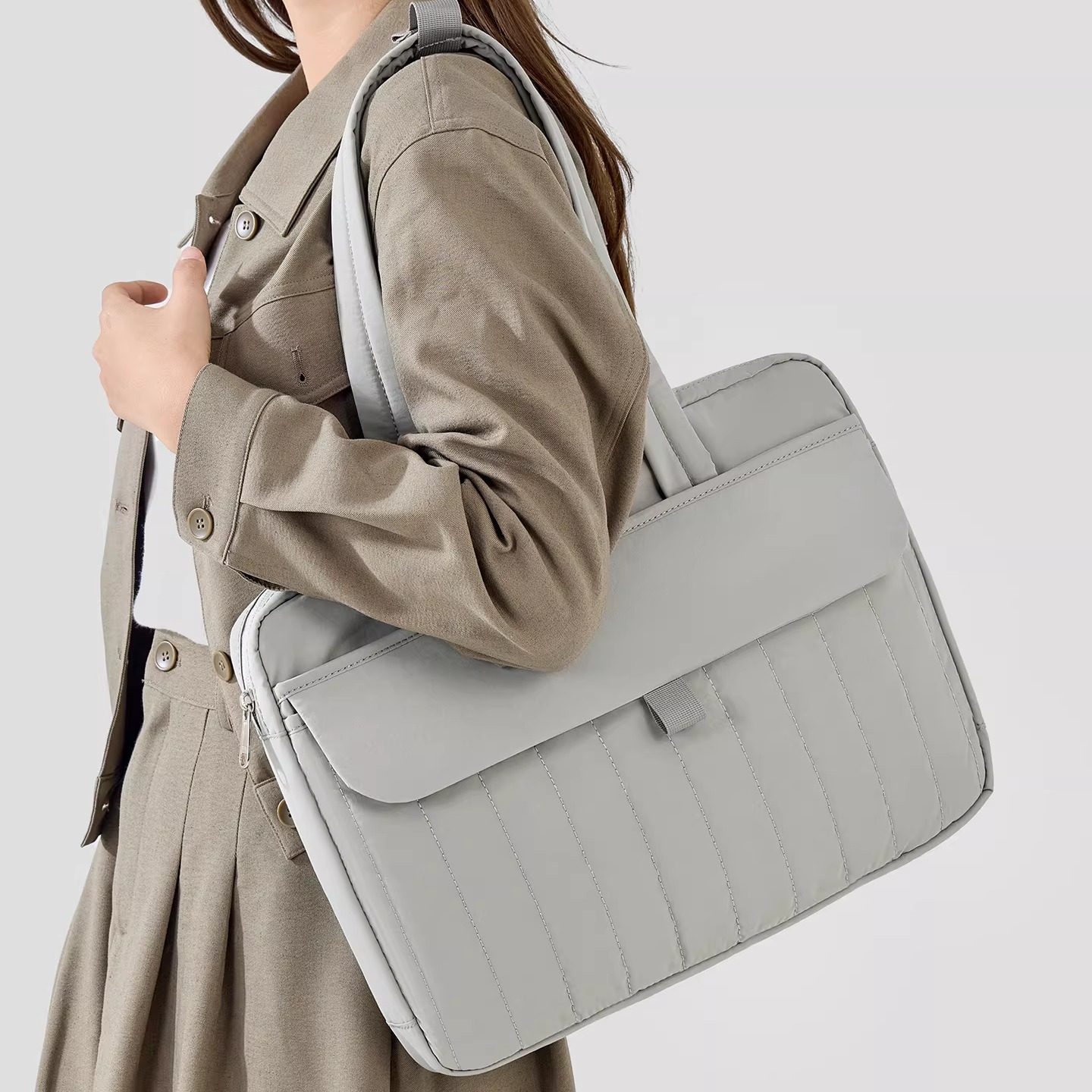 2025新款笔记本电脑包14寸手提女高颜值单肩通勤适用苹果M5macbookair/pro15寸联想华为16内胆包