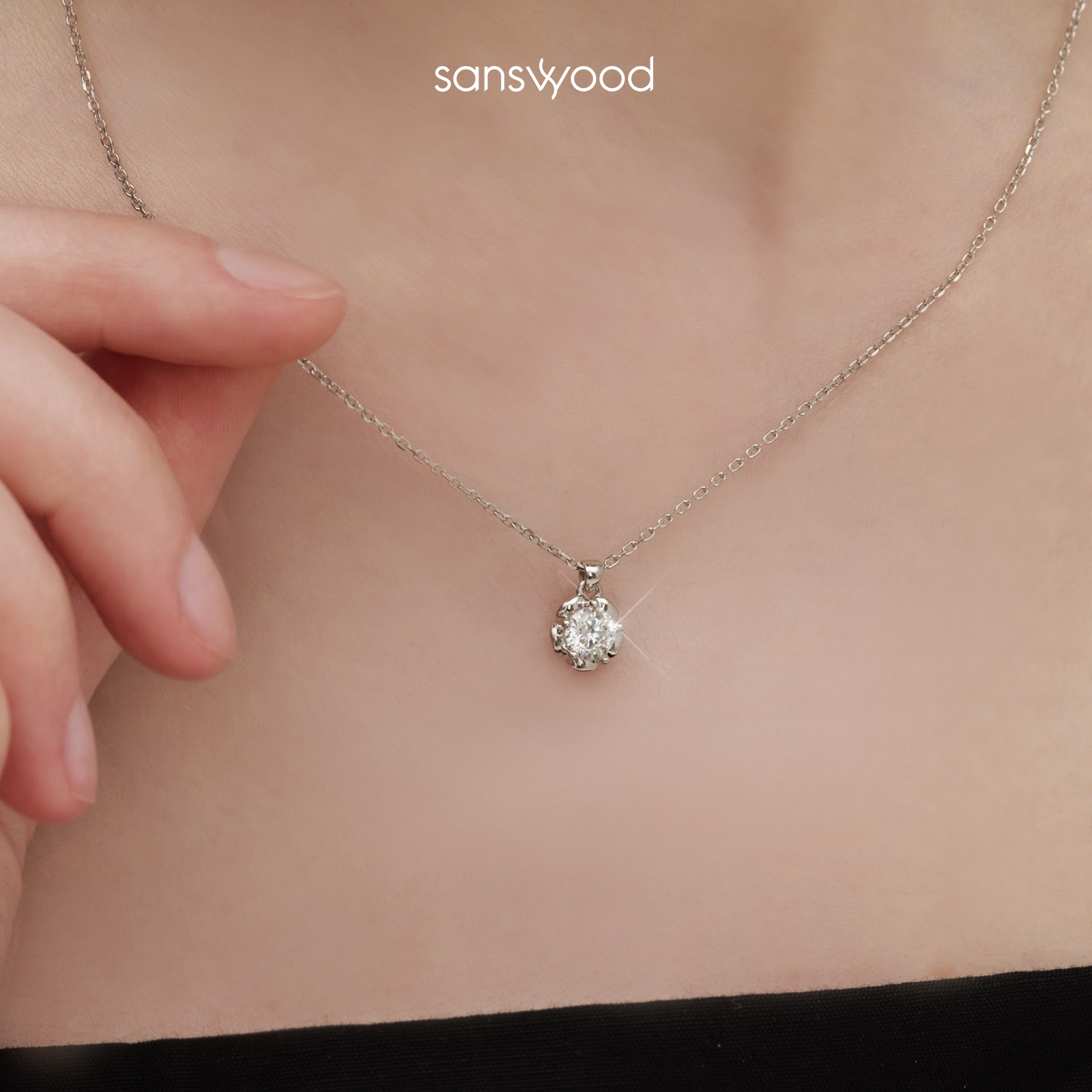 森吾超闪梅花切莫桑钻项链女