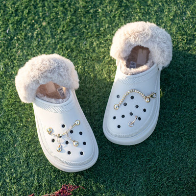 Crocs卡骆驰雪屋加绒洞洞鞋女鞋2025冬季厚底棉拖鞋休闲鞋208546