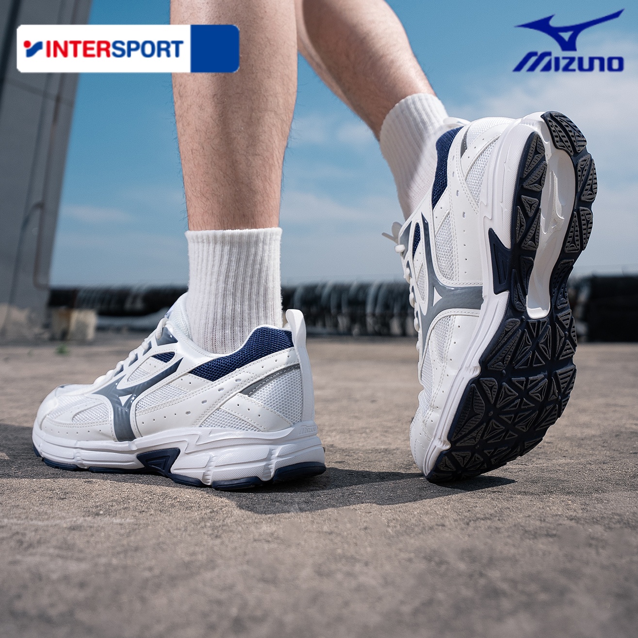 美津浓MIZUNO SPEED轻量减震复古厚底老爹鞋透气跑步鞋白色运动鞋