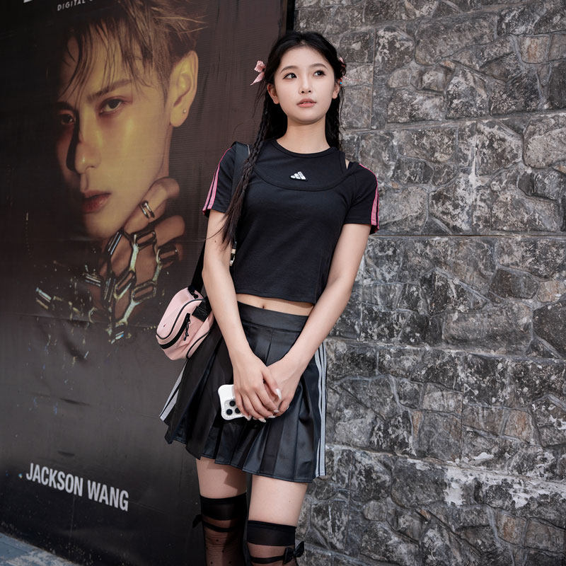 茵特丨Adidas阿迪达斯时尚套装女夏季假两件短袖T恤半身裙两件