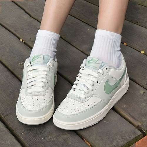 耐克板鞋女鞋2026春季运动鞋COURT VISION LO P NBK休闲鞋IM1652