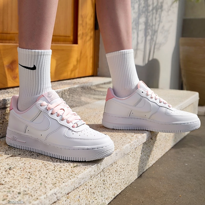 NIKE耐克女鞋WAIR FORCE 1 '07 VINTAGE运动板鞋休闲鞋HV4403-601