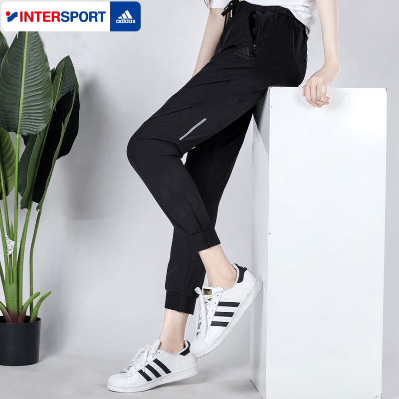 Adidas阿迪达斯裤子女2026春季款运动裤薄款速干收口梭织休闲长裤