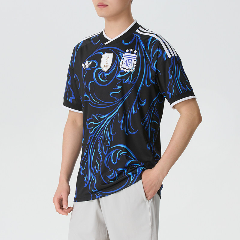茵特丨阿迪达斯三叶草阿根廷球衣2026世界杯客场男子短袖足球T恤