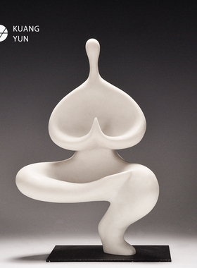 抽象简约佛禅瑜伽人像树脂雕塑