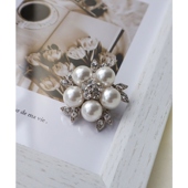 Tiaclasse 优雅气质珍珠花朵胸针别针配饰