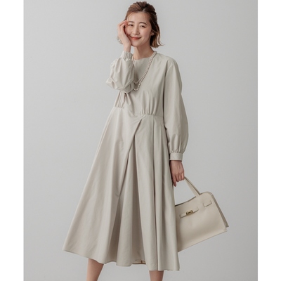 23区VERY联名光泽布褶皱设计感温柔气质连衣裙女ONWARD
