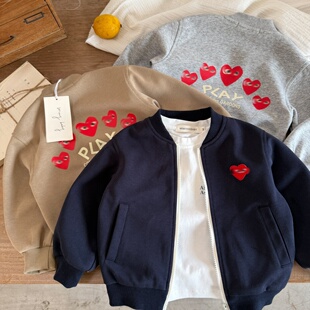 儿童外套2026春男童潮牌爱心刺绣棒球服宝宝小童立领夹克外套