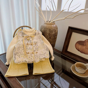 甜小司女童25秋冬季新款过年衣服黄色花朵新中式国风马甲时髦套装