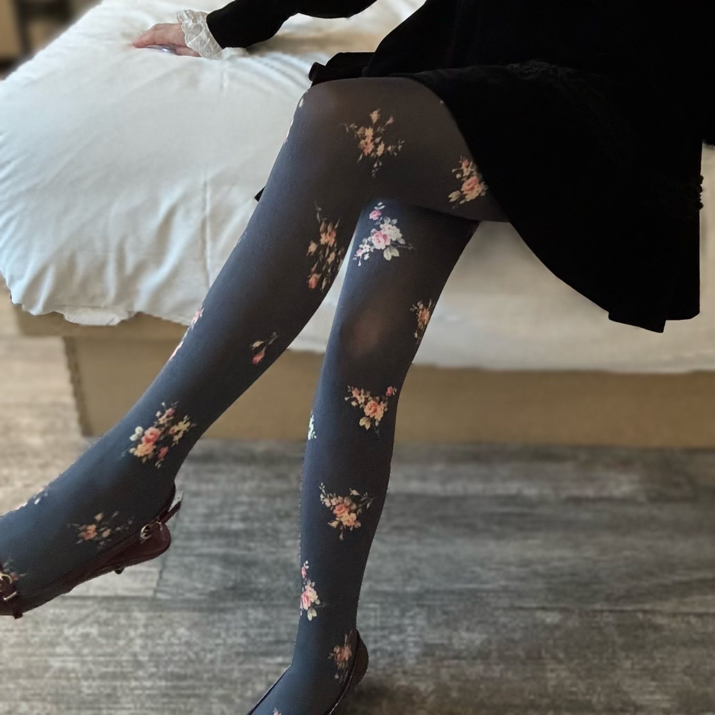 繁花旧时光复古印花扎染风打底袜小众设计秋冬显瘦黑藏青色连裤袜,女士内衣/男士内衣/家居服,连裤袜/打底袜,淘宝优惠券,粉丝福利购,淘宝优惠卷