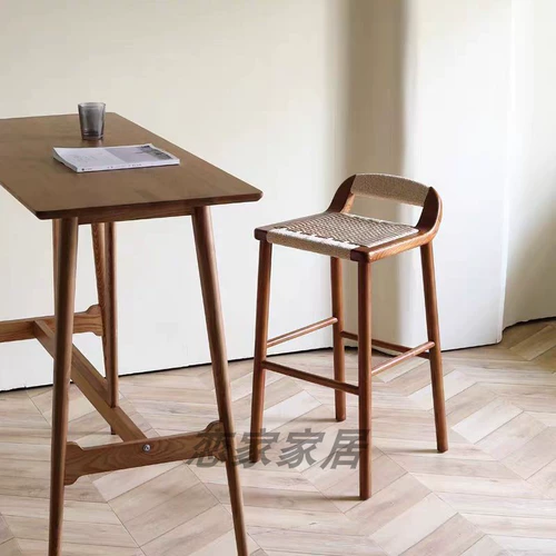 Северный сплошной древесной стержень дизайнер дизайнер дизайнер с высоким содержанием фут на переднем кресле 侘 家 北 北 北 北 北 北 北 北 北 北 北 北 北 北 北 北 北 北 北 北 北