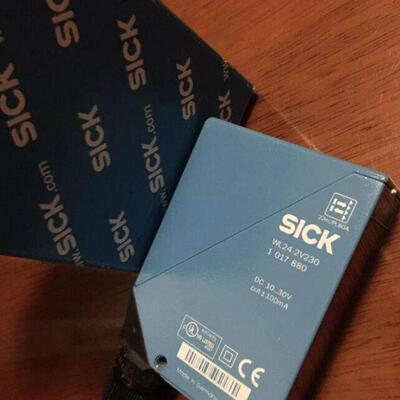 议价全新德国施克SICK感测器 WL24-2V230 现货1017880