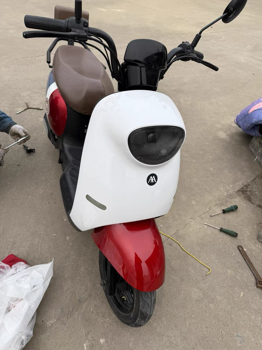 爱玛欣果Q321电动车外壳原装正口电瓶车配件前围博大塑业欣果Q101