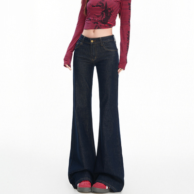 深蓝色低腰不贴腿微喇牛仔裤女秋