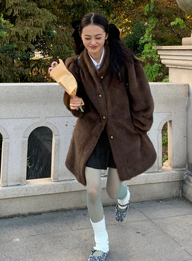 2025新款京圈千金棕色金扣中长款仿水貂大衣环保皮草皮毛一体外套