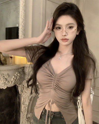 纯欲风辣妹V领短袖T恤女夏季新款褶皱抽绳设计感独特别致露脐上衣