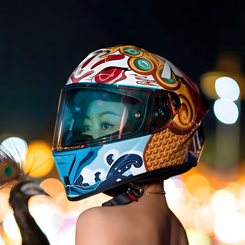 SWEEP头盔摩托车头盔女个性碳纤维防雾机车全盔男大尾翼四季通用