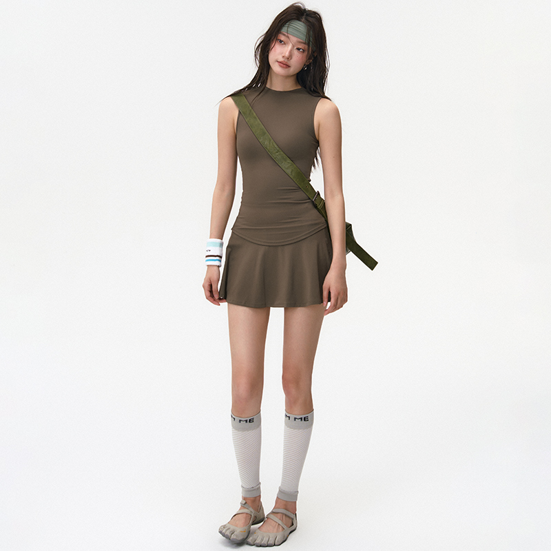 [Set]Tea Brown Vest + Tea Brown Skirt (10 Yuan Discount When Placing an Order)