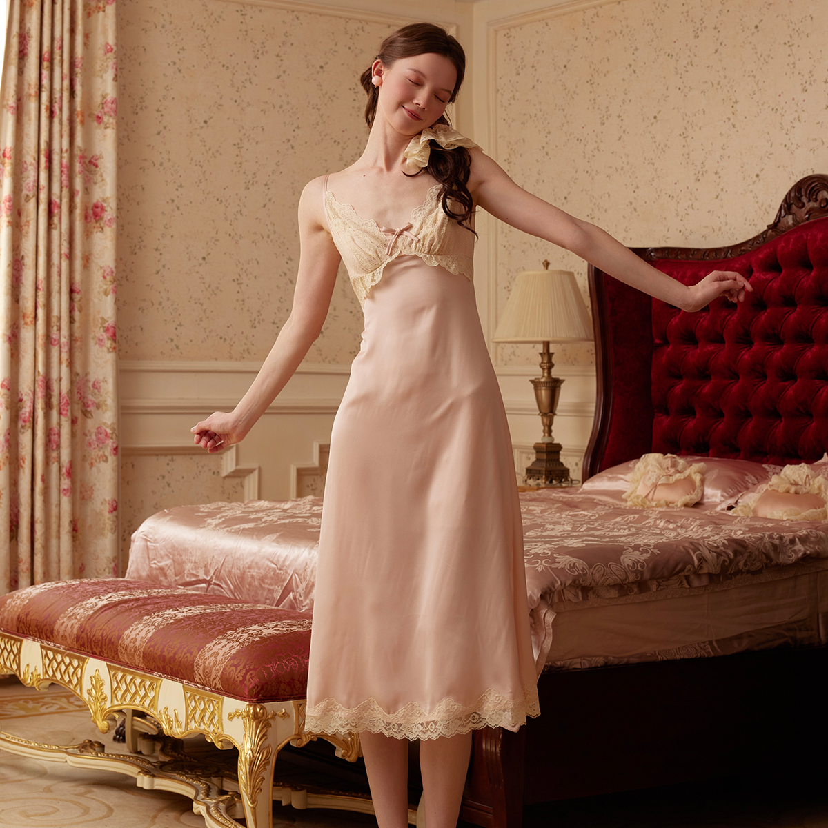 LaceMade 闺房少女 法式睡裙复古蕾丝粉色缎面居家吊带连衣裙春夏
