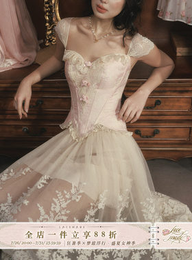 LaceMade 古典花瓣 法式洛可可风甜美少女吊带鱼骨胸衣花瓣上衣女