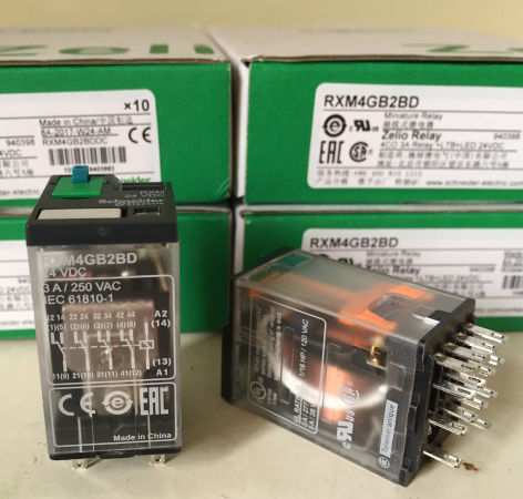 RXM4GB2BD24VDC14脚带灯扳扣