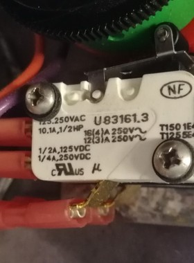 原装正品高诺斯 法国Crouzet U83161.3 微动开关 限位开关 带滚轮