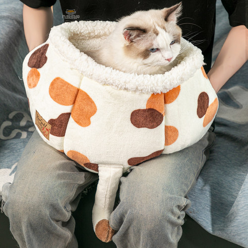 日本多格漫怀抱式猫窝带按摩梳