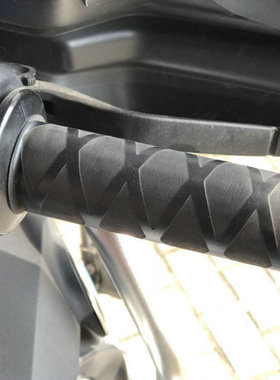 适用于R1250GS/ADV水鸟1200GS改装通用摩托车热缩防滑手把胶套