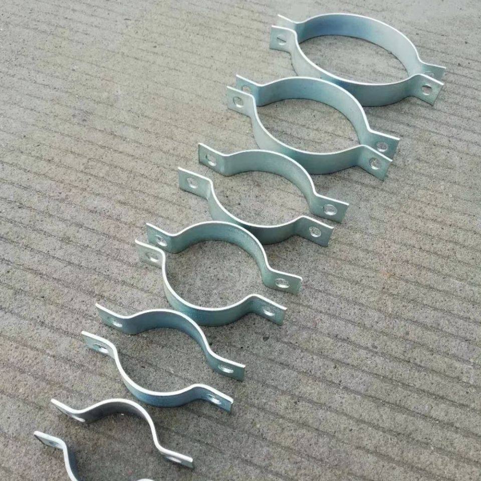 扁铁镀锌抱箍双半圆卡电线杆路牌固定管卡喉箍电杆电缆管箍管夹