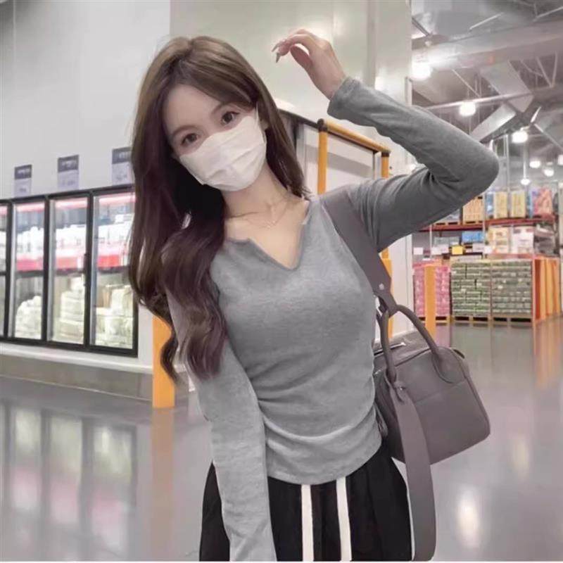 2025v领褶皱修身长袖t恤女秋冬打底衫收腰显瘦内搭短款带胸垫上衣,女装/女士精品,T恤,淘宝优惠券,粉丝福利购,淘宝优惠卷